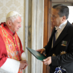 Embaixador do Brasil junto à Santa Sé agradece a Bento XVI pela criação de novo cardeal brasileiro