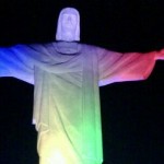 Cristo Redentor ganhou as cores das bandeiras de 150 países na véspera do lançamento da logo da JMJ