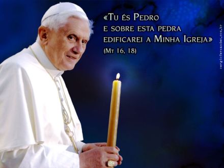 Bento XVI completa 85 anos de vida e 7 de pontificado