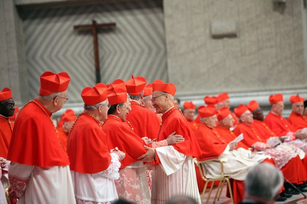 Bento XVI anuncia novo Consistório