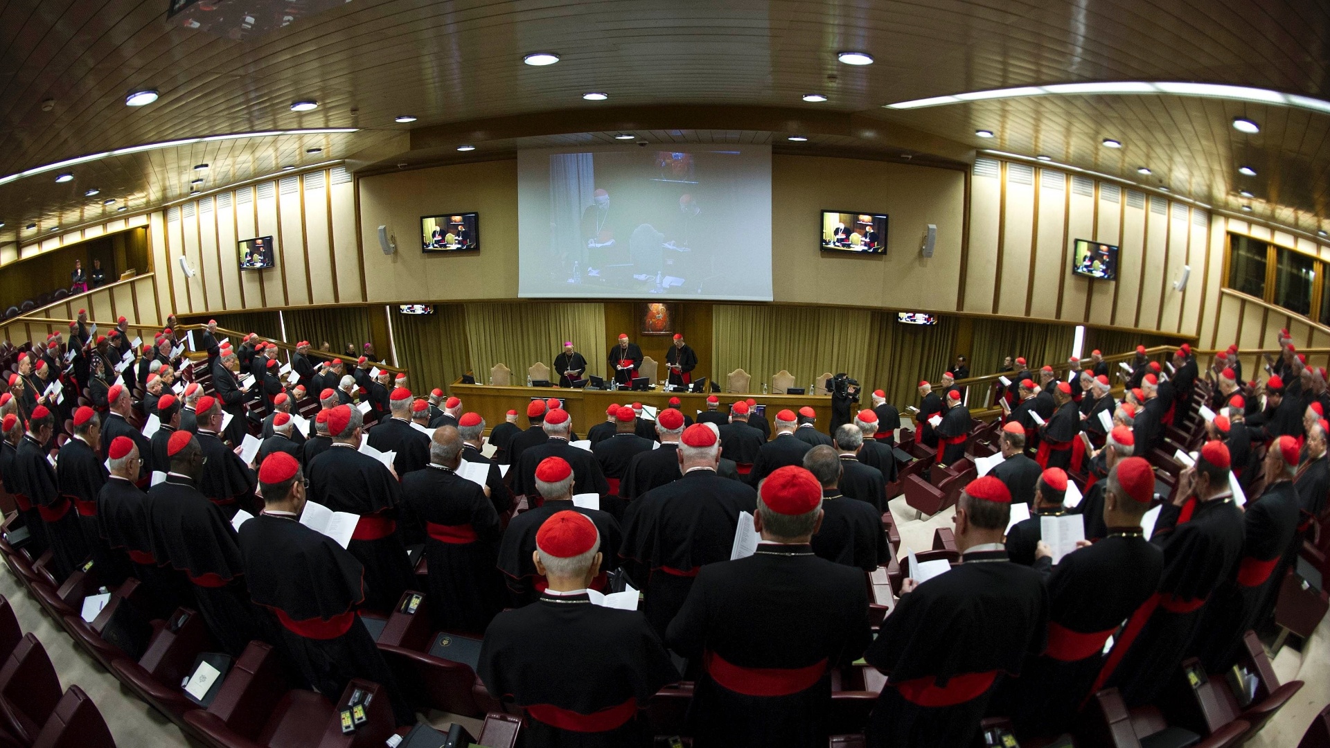 Nesta segunda-feira, a última Congregação Geral dos Cardeais