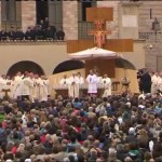 Missa em Assis: Papa pede que sejamos instrumentos de paz e respeitemos a Criação