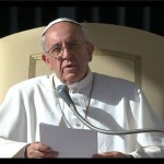 Papa reza e manifesta pesar pelas vítimas do furacão Haiyan-Yolanda