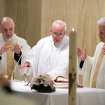 Jesus, primeiro amor, nunca se esquece – o Papa aos sacerdotes na Missa em Santa Marta