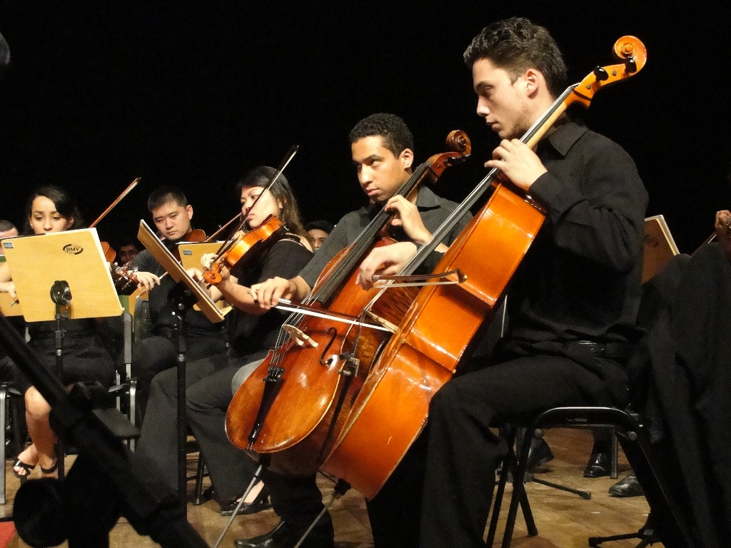 Orquestra Sinfônica de São José se apresenta na Catedral São Dimas