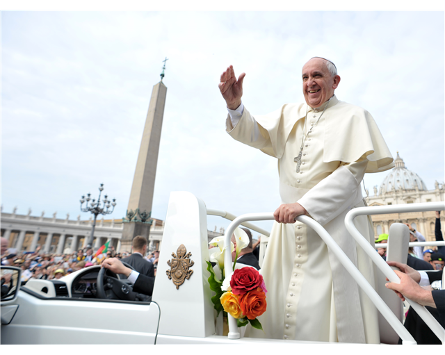 Papa Francisco prossegue catequeses sobre a família