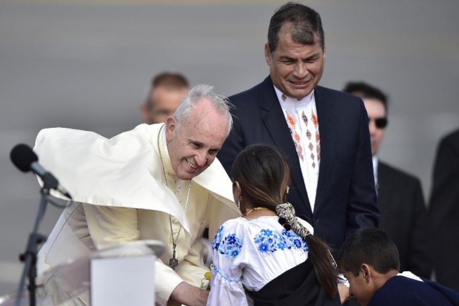 Família é uma riqueza social insubstituível, diz Papa no Equador