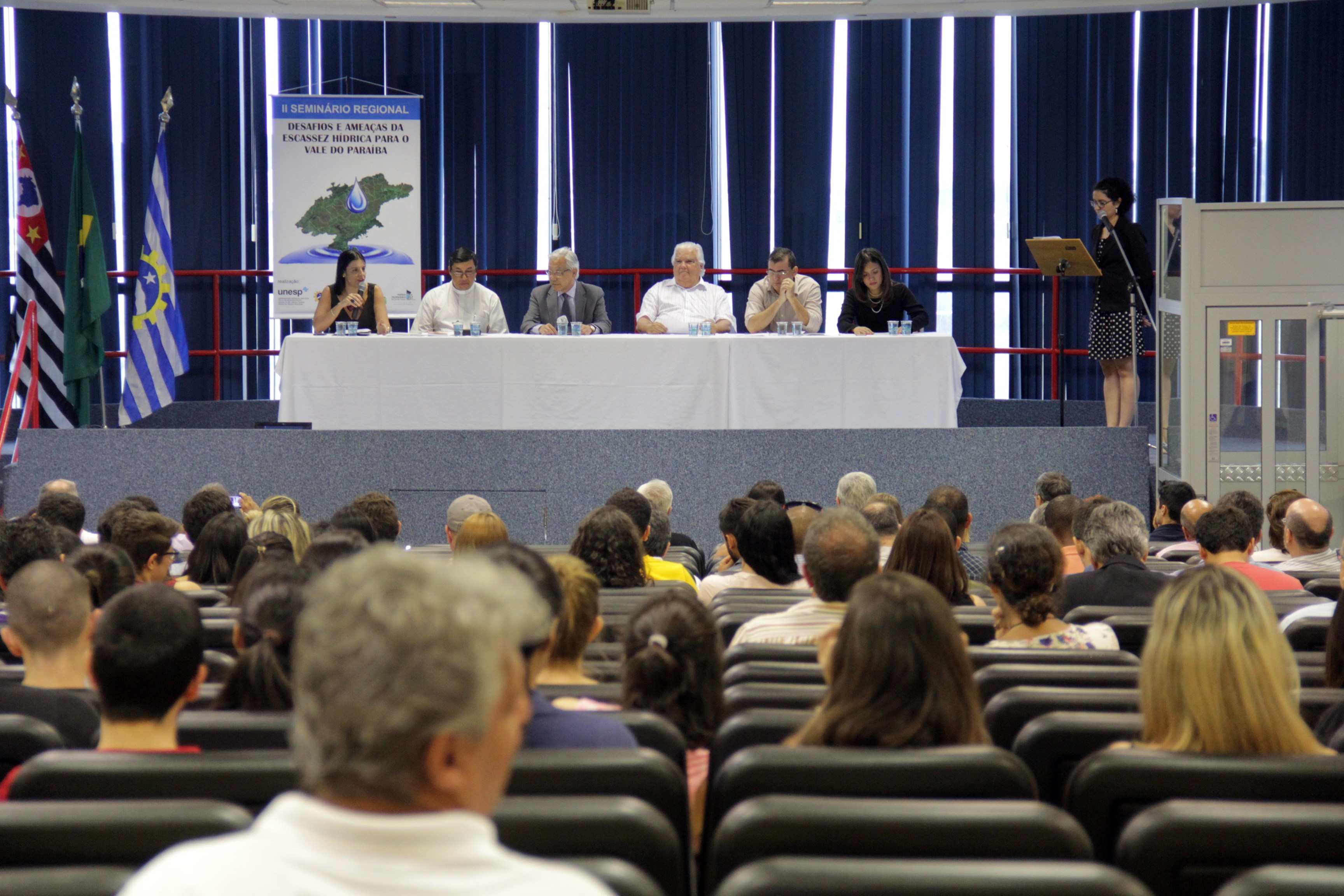 Seminário sobre escassez hídrica reúne especialistas em São José