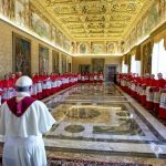Papa Francisco proclama cinco novos santos