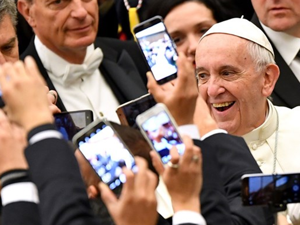 Mensagem do Papa Francisco para o 51º Dia Mundial das Comunicações Sociais