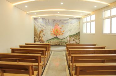 Nova igreja da Paróquia Santa Teresinha ganha Capela do Santíssimo