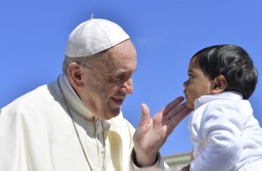 Papa Francisco: "a educação cristã é um direito das crianças"