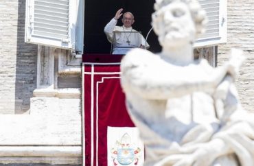 Diante de dificuldades, Papa pede que cristãos permaneçam fiéis a Deus