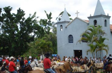 Tradicional cavalgada faz parte da programação da Festa de São Sebastião, em Jacareí