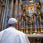 As duas orações do Papa para invocar o “fim da pandemia”