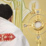 Corpus Christi: Louvor a Cristo Eucarístico e o compromisso com os irmãos