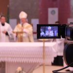 “Teletransmissão dos sacramentos”: desafio da vida paroquial durante a pandemia