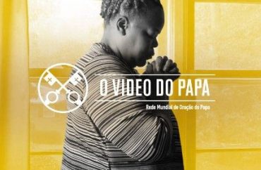 O Papa na intenção de dezembro: rezando, mudamos a realidade e nossos corações