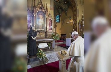 Papa: Santa Faustina convida a voltarmos à fonte da misericórdia