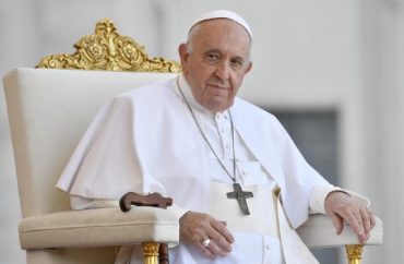 O Papa: mídia digital, um meio potente para promover a paz