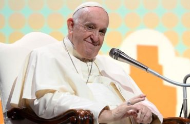 Uma economia de paz e amiga da terra: em Assis, o apelo do Papa aos jovens