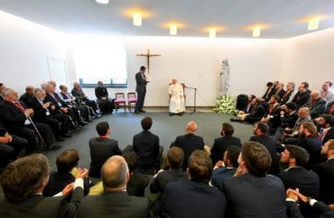 O Papa: ainda há resistências na Igreja, mas a porta está sempre aberta a todos