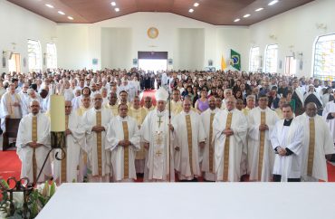 Diocese de São José dos Campos realiza a Ordenação Diaconal de mais 12 acólitos para servirem a Igreja particular na Diaconia Permanente