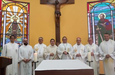 Missa na sede do Regional marca envio do padre Fabiano Kleber à região amazônica