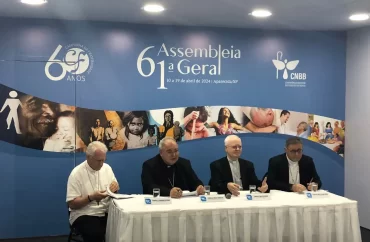 Cardeais apresentam em coletiva quatro mensagens aprovadas pelo episcopado brasileiro