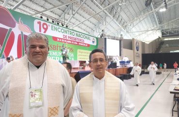 Padres diocesanos representam a Diocese no 19º Encontro Nacional de Presbíteros