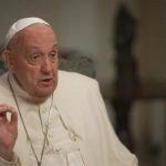 O Papa: a Igreja está aberta a todos, mas as uniões homossexuais não podem ser abençoadas