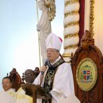 Em missa solene, Dom José Roberto Palau celebra 10 anos de episcopado