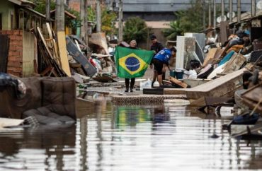 Arquidiocese de Porto Alegre e Cáritas criam kits solidários para ajudar vítimas das enchentes no RS