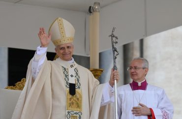 Leão XIV inicia seu ministério: "É a hora do amor! Olhem para Cristo e aproximem-se Dele"