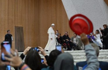 Leão XIV: a santidade floresce no serviço cotidiano aos mais vulneráveis