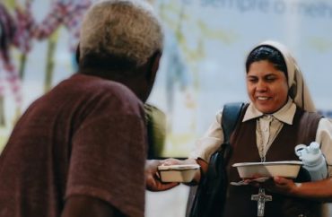 Jornada Mundial dos Pobres convida comunidades a transformar a solidariedade em gestos concretos de esperança