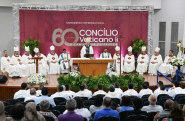 Congresso Internacional é aberto com chamado à sinodalidade e ao diálogo com os desafios contemporâneos