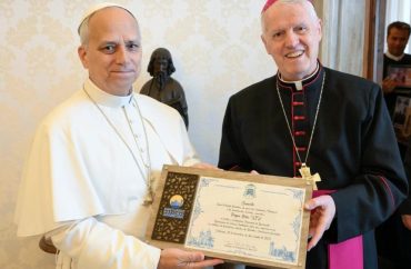 Papa recebe convite oficial para visitar o Santuário Nacional de Aparecida