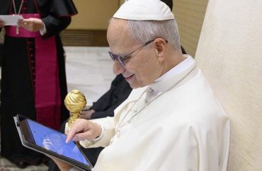 Os dados da Igreja no mundo em um clique: o Anuário Pontifício agora é digital