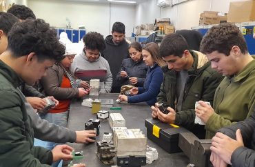 Em 1 ano e 7 meses, projeto Capacita em Rede certificou profissionalmente mais de 15 mil alunos no Brasil