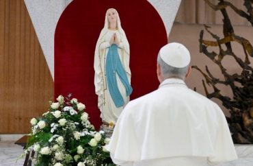 O Papa: a Palavra de Deus sacia a nossa sede de sentido, de verdade sobre as nossas vidas