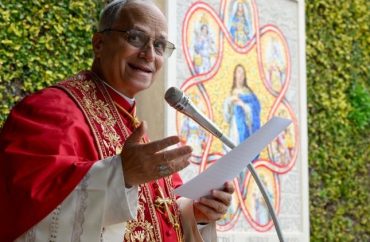 Nos Jardins Vaticanos, Papa inaugura mosaico mariano e imagem de Sta. Rosa de Lima