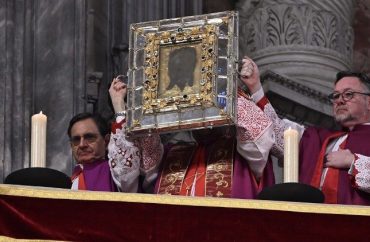 Véu de Verônica na Basílica de São Pedro: um convite à compaixão e à proximidade de Cristo