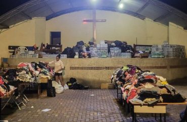 A Caridade que edifica a Igreja e humaniza a sociedade