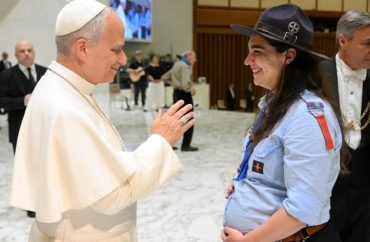 Papa a escoteiros: a experiência do servir nos une a Deus e liberta da indiferença