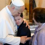 Papa às crianças da Colônia de Férias no Vaticano: Deus olha ao coração, não para o celular