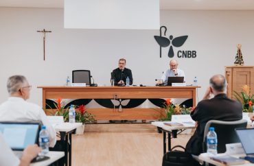 Padre Tiago Síbula destaca comunhão, escuta e conversão das relações durante encontro de secretários-executivos da CNBB