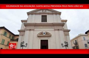 Papa: o amor é o mais belo ornamento do ser humano