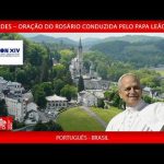 Papa reza o terço em Lourdes: "Corramos com confiança em direção a Maria"