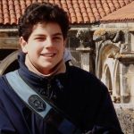 Carlo Acutis em comunidade: filme terá exibições gratuitas em todo o Brasil